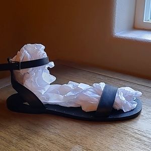 Banana Republic black sandal sz 9